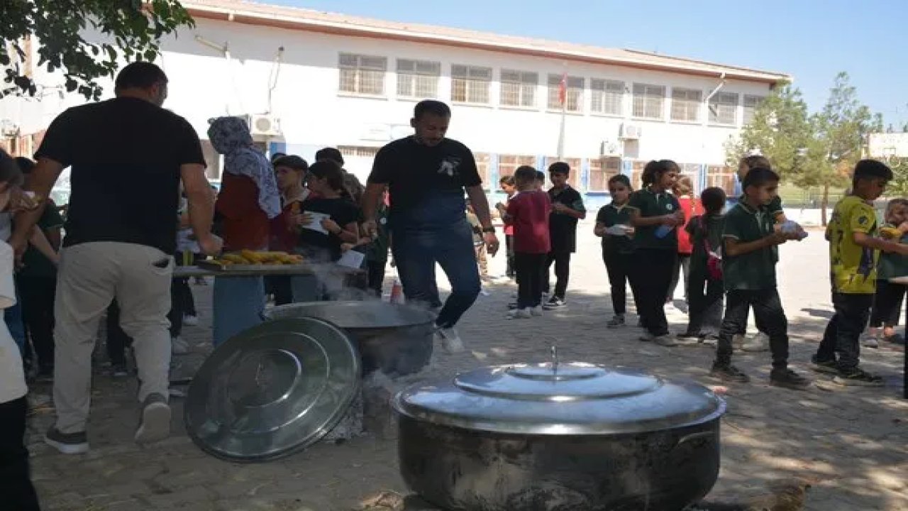 Silopi’de öğrenciler için mısır şenliği düzenlendi
