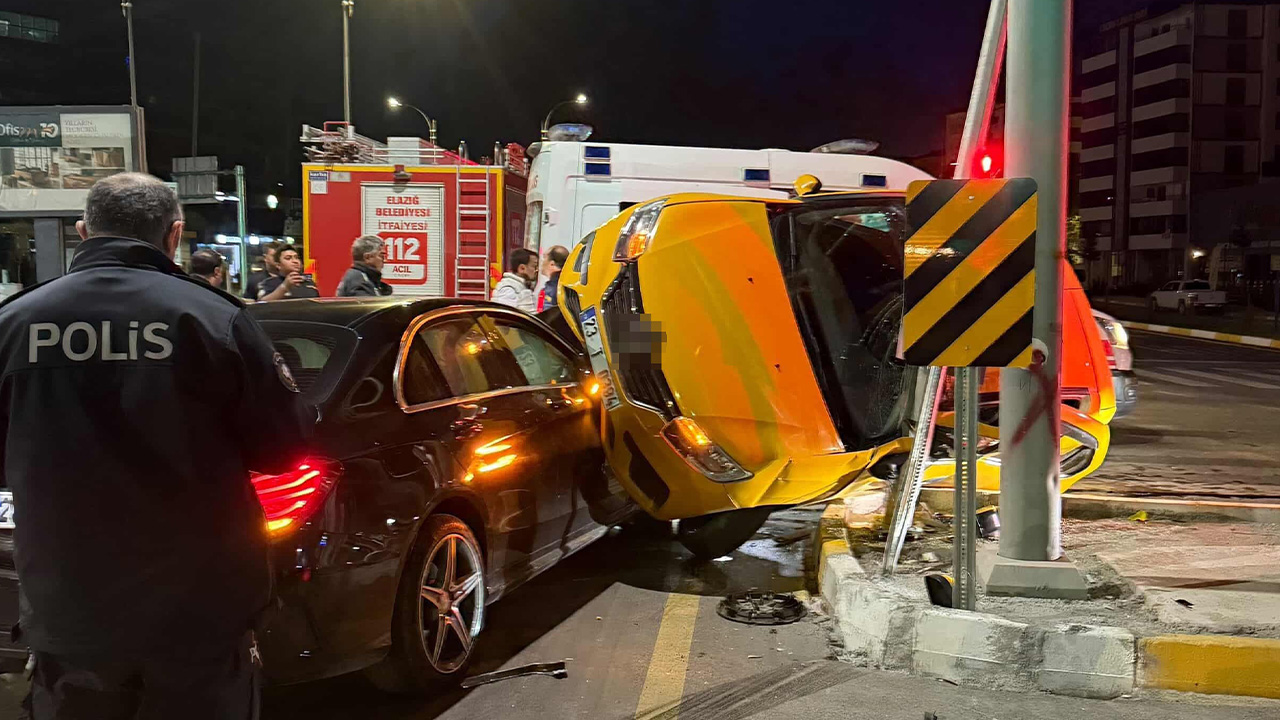 Elazığ’da trafik kazası: 2 yaralı
