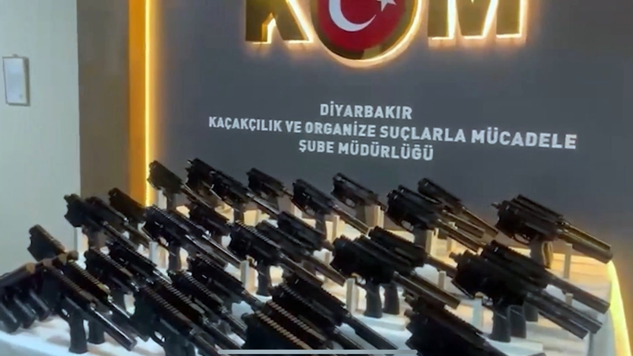 Diyarbakır’da ruhsatsız-kaçak silah operasyonu: 6 tutuklama