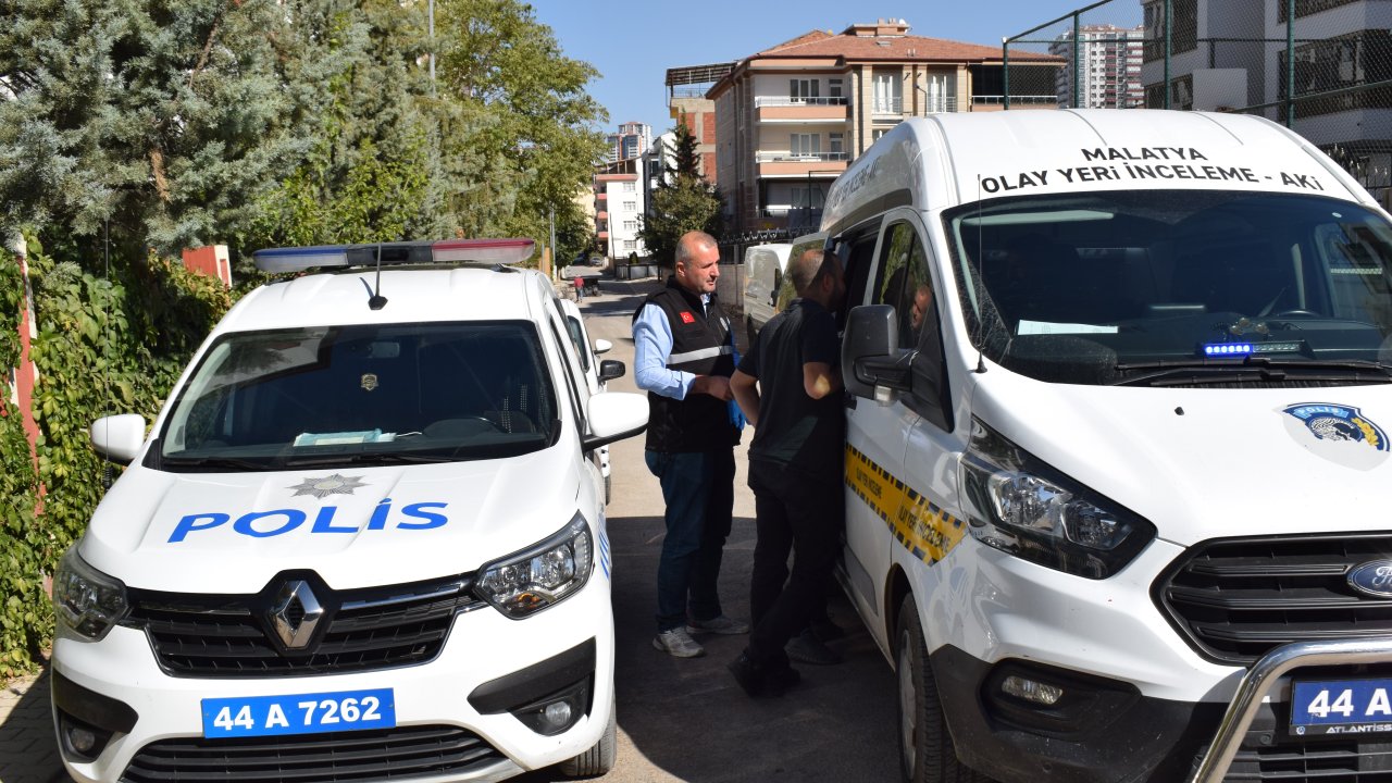 Malatya'da kayıp şahıs apartmanın çatı katında ölü bulundu
