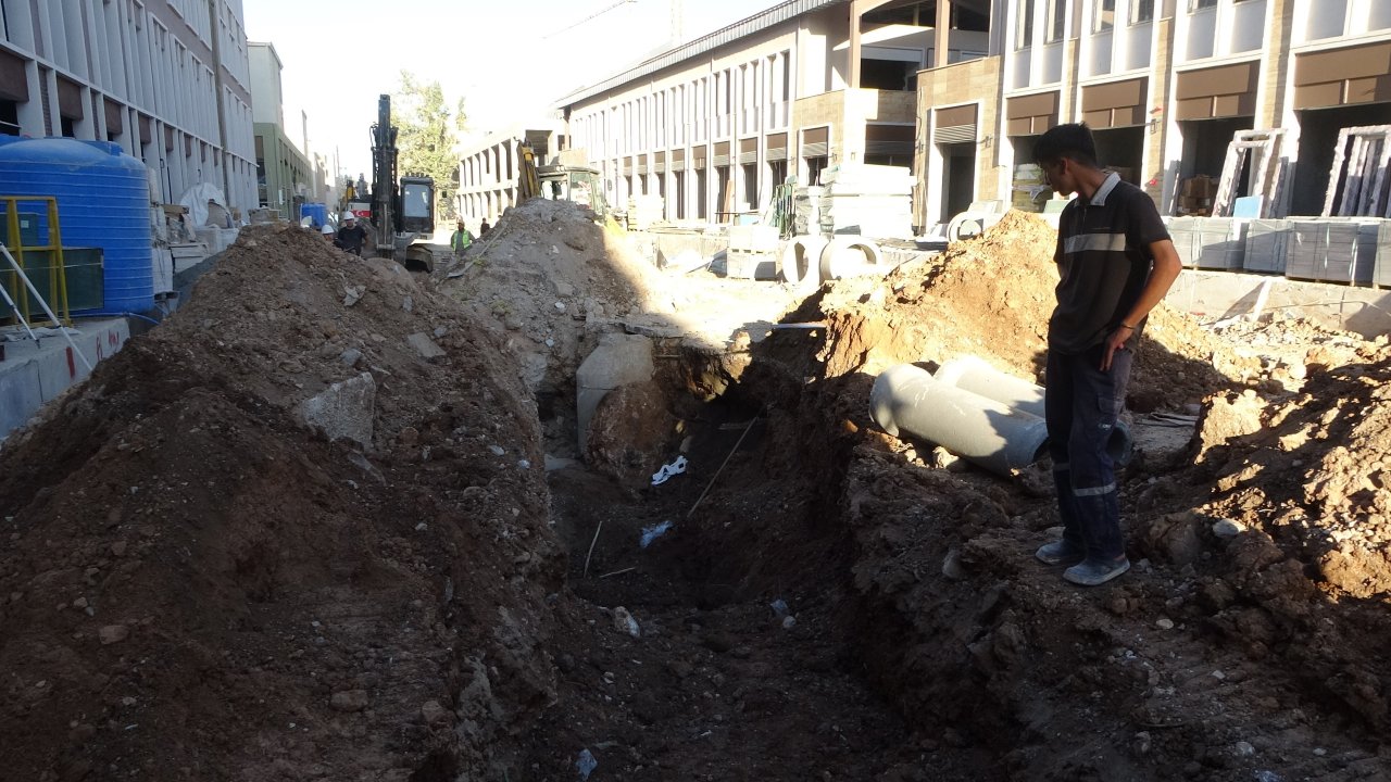 Malatya'da inşaat işçisi göçük altında kaldı, kurtarılamadı