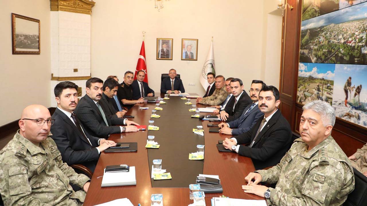 Kars’ta asayiş ve güvenlik toplantısı düzenlendi
