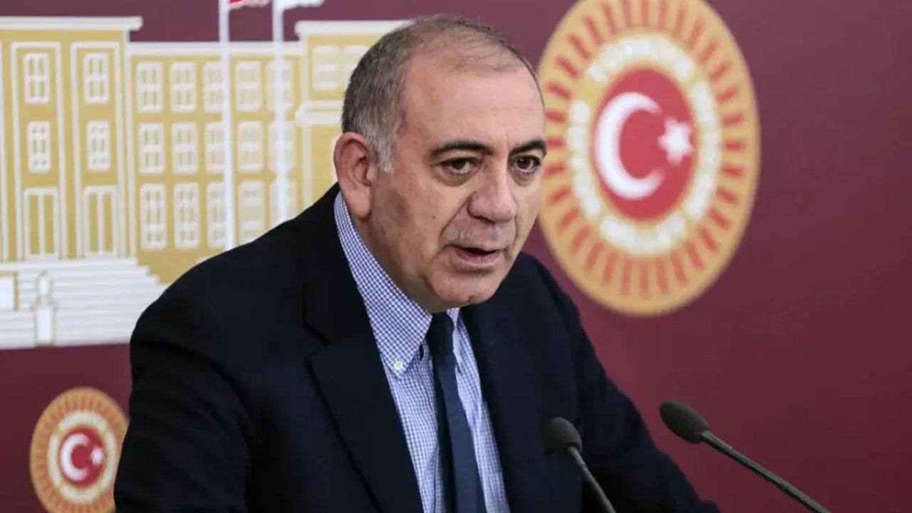 CHP'de temizlik: Gürsel Tekin dahil 6 isim partiden atıldı
