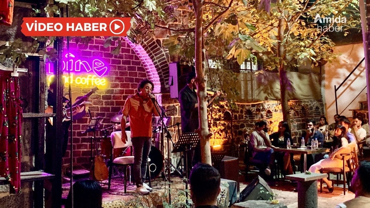 Diyarbakır’da Kürtçe rock gecesi