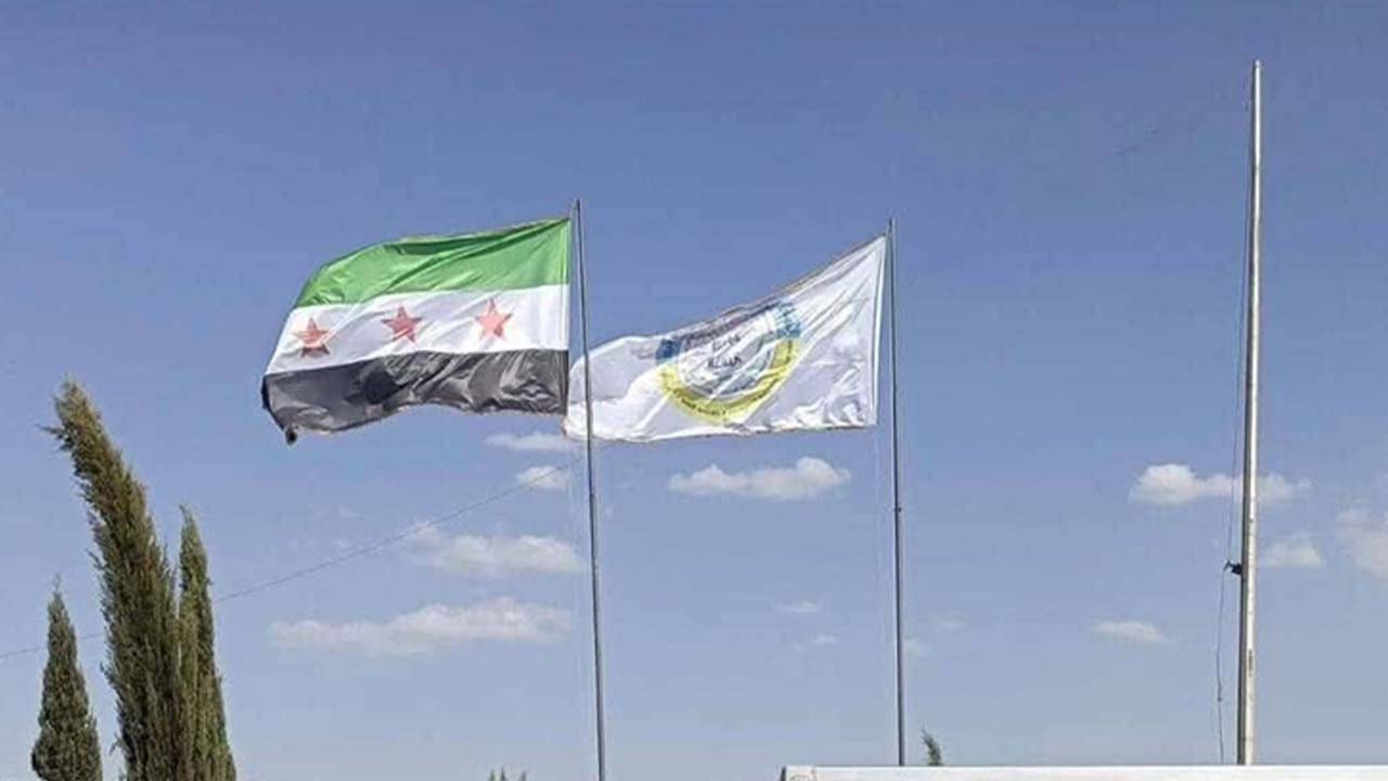 Şam Suriye bayrağını istemedi: Tek taraflı eylem
