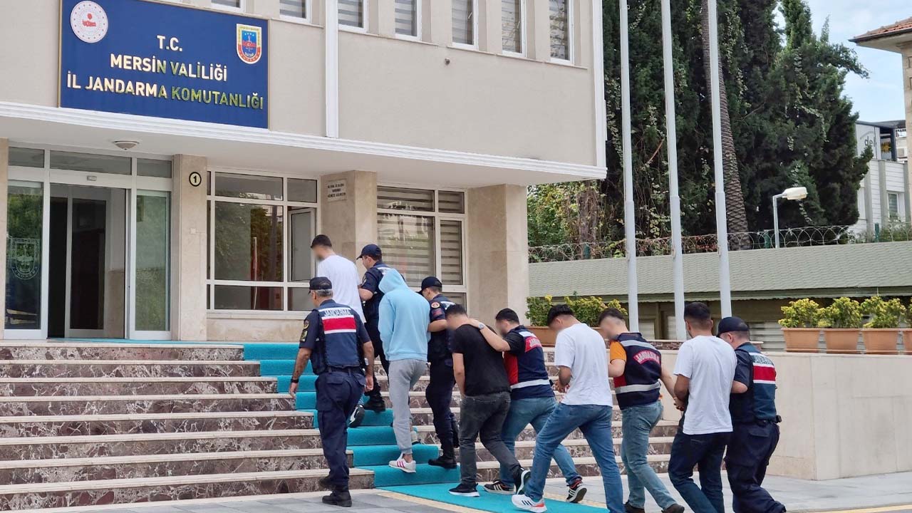 Mersin’de 10 firari hükümlü yakalanıp cezaevine teslim edildi