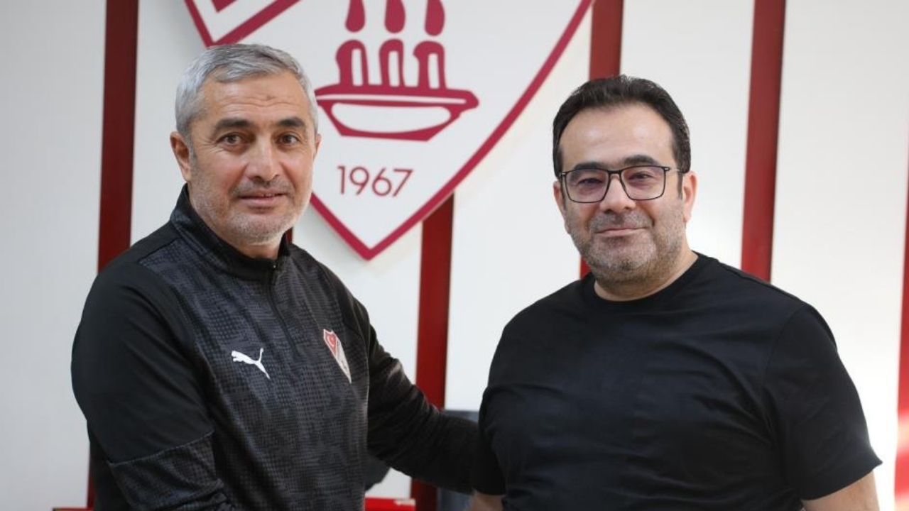 Elazığspor Mustafa Sarıgül ile anlaştı