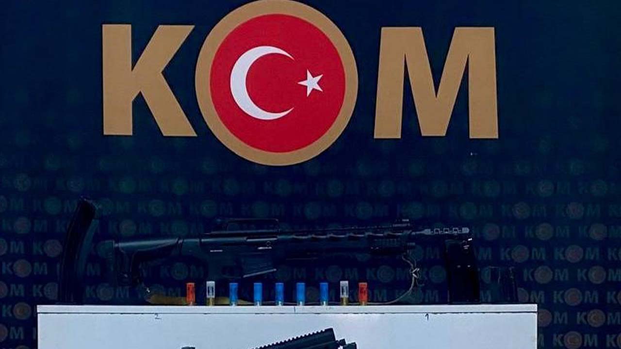Kars’ta silah tacirlerine operasyon: 3 tutuklama