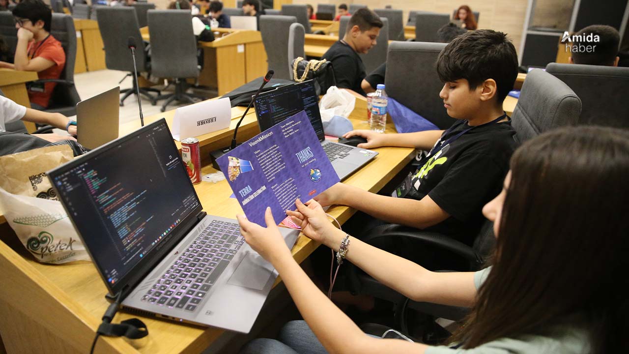 NASA onaylı Hackathon Diyarbakır’da start aldı