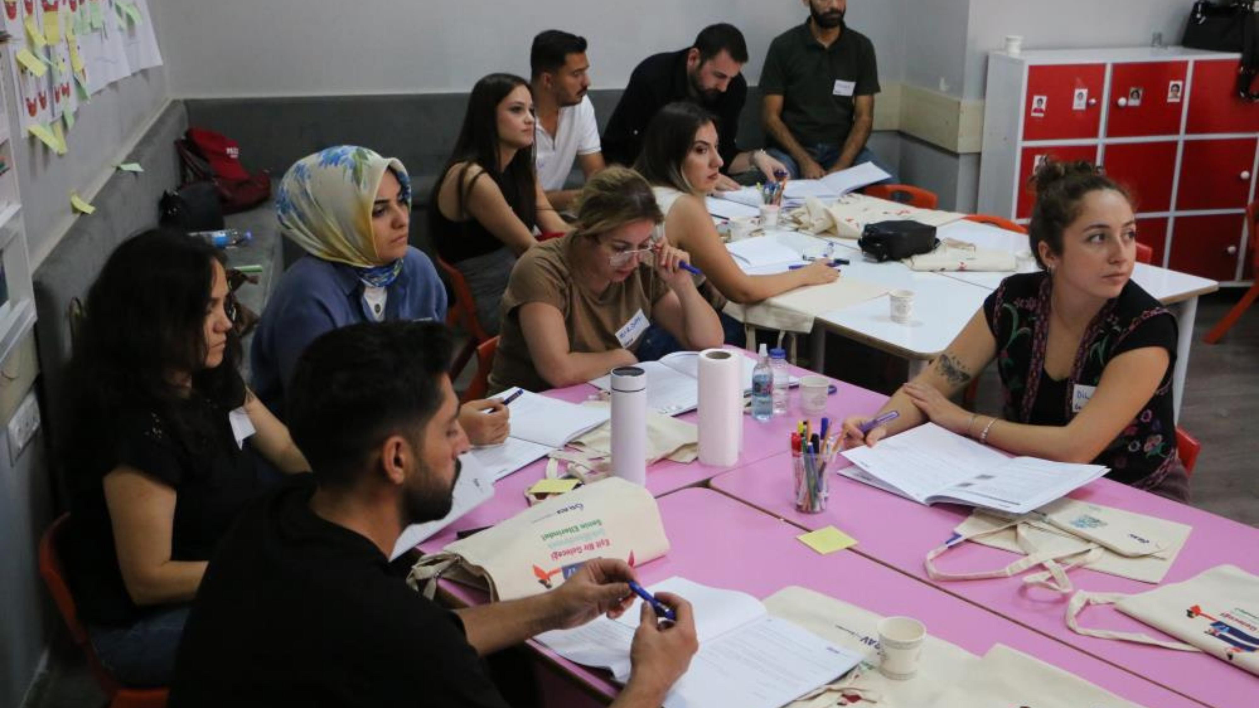 Diyarbakır’da bu sefer öğretmenler eğitim aldı
