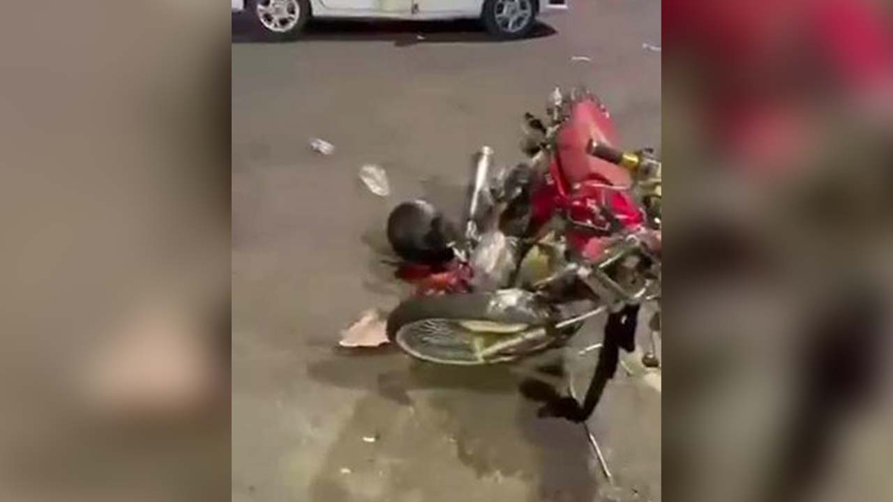 Diyarbakır’da motosiklet ile otomobil çarpıştı: 1 kişi yaralandı