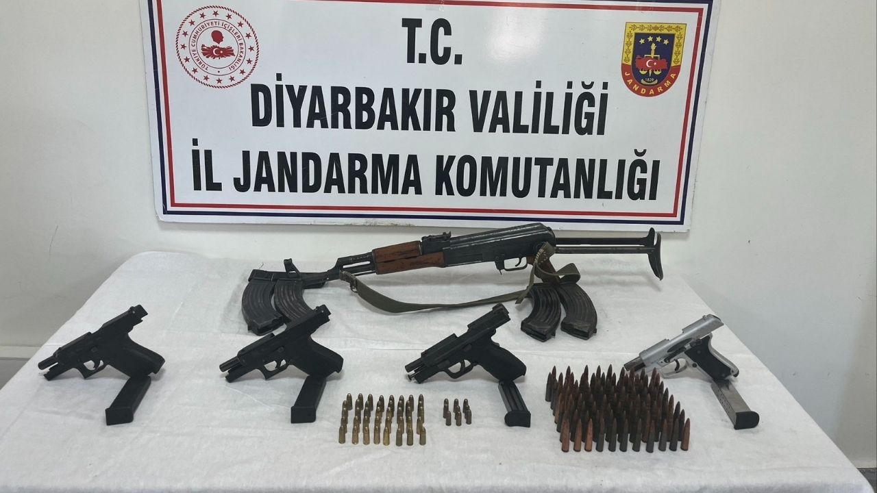 Diyarbakır’da silah ve mühimmat ele geçirildi
