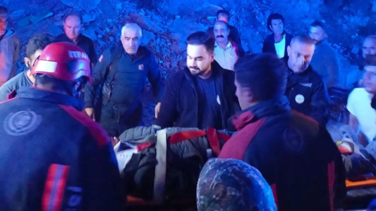 Malatya’da boşluğa düşen işçi ağır yaralandı