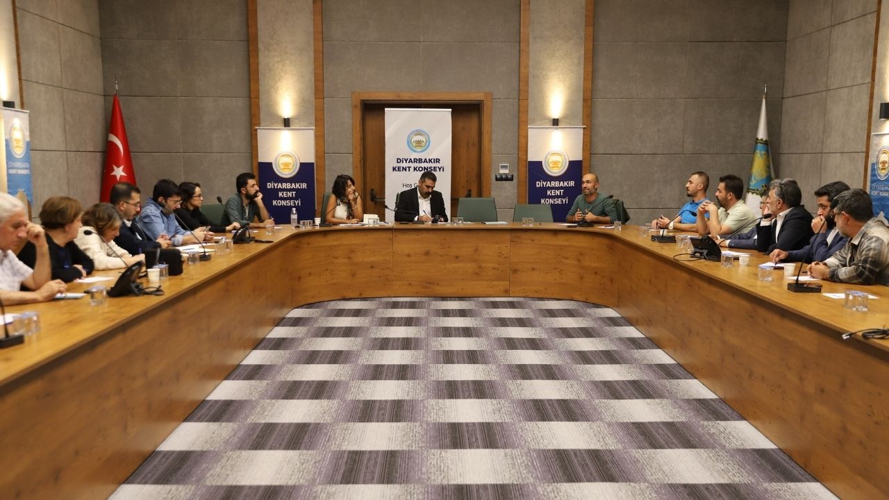Diyarbakır’da Kent Konseyi toplandı