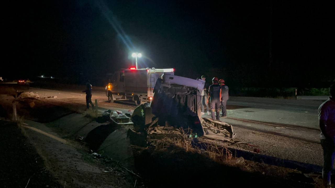 Otomobil şarampole devrildi: 4 Ağır yaralı