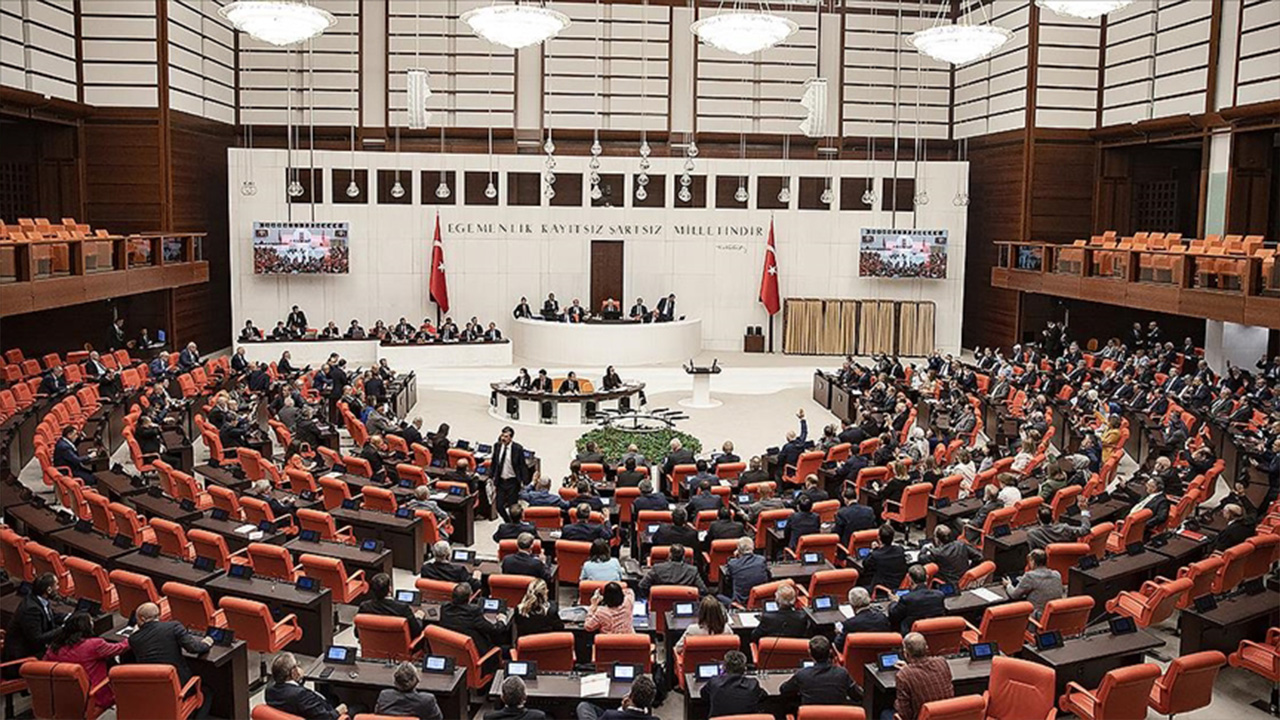 Türkiye’nin Lübnan tezkeresi 2 yıl daha uzatıldı