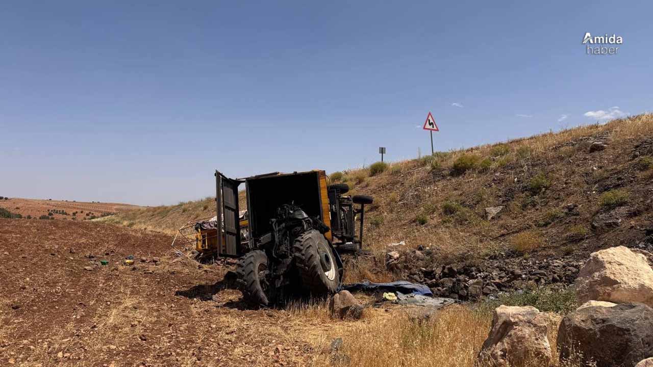 Şanlıurfa'da traktör devrildi: 2 kişi ağır yaralı