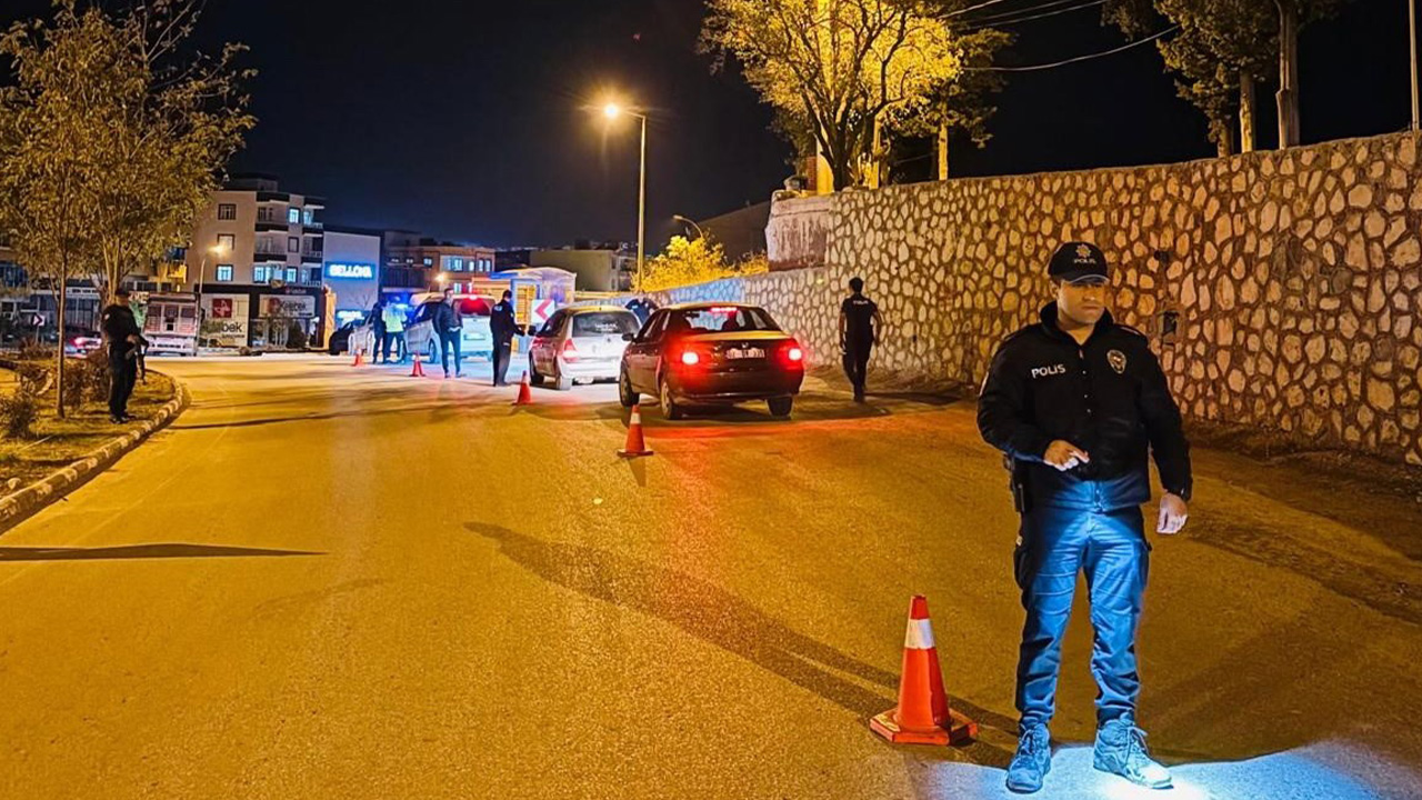 Adıyaman’da çeşitli suçlardan aranan 4 şahıs yakalandı