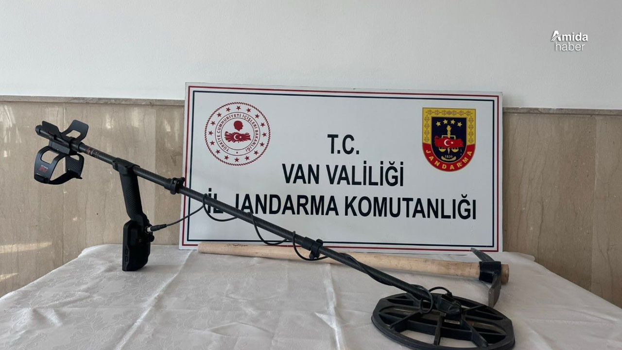 Van’da izinsiz define arayanlar suçüstü yakalandı