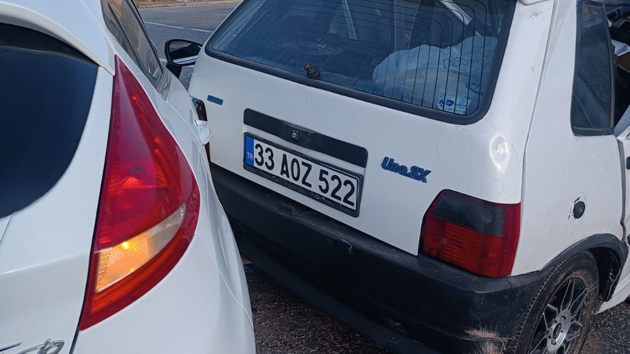 Adıyaman’da iki otomobil çarpıştı: 5 yaralı