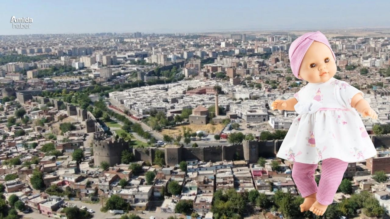 Diyarbakır: Kefenlenmiş gömülü oyuncak bebek bulundu