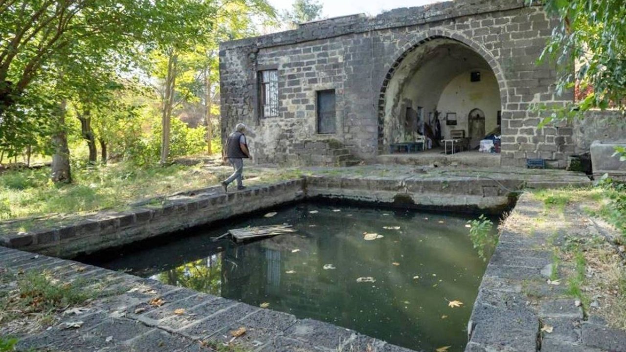 Diyarbakır’ın tarihi köşkleri fotoğraflarla belgelendi