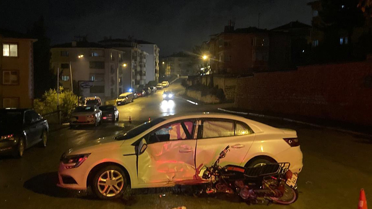 Otomobil ile motosiklet çarpıştı: 2 yaralı