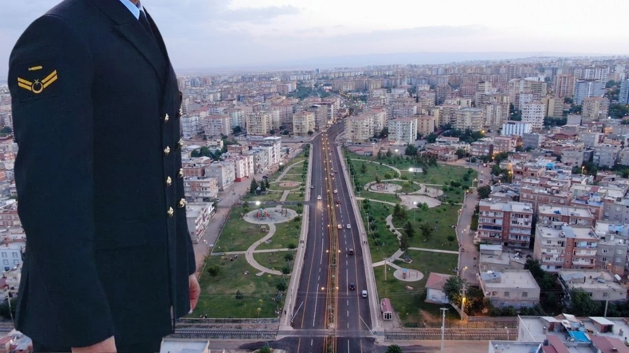 Diyarbakır’da balkondan düşen astsubay kurtarılamadı