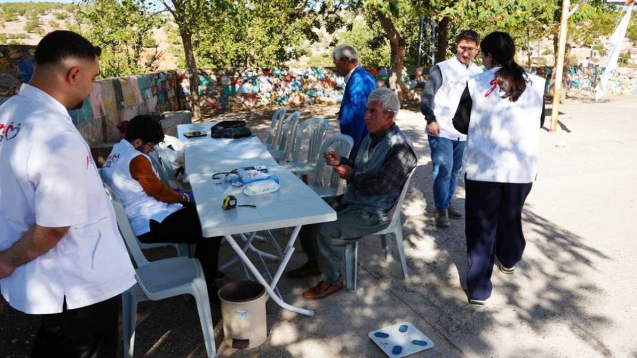 Diyarbakır’da vatandaşlara kapsamlı sağlık taraması