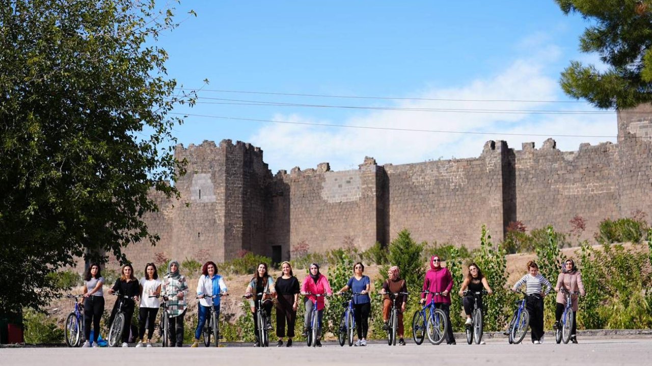 Diyarbakır’da kadınlar şiddete karşı pedal çevirecek