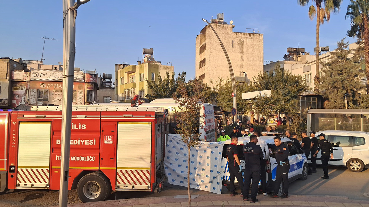 Kilis'te halk otobüsünün çarptığı yaya yaşamını yitirdi