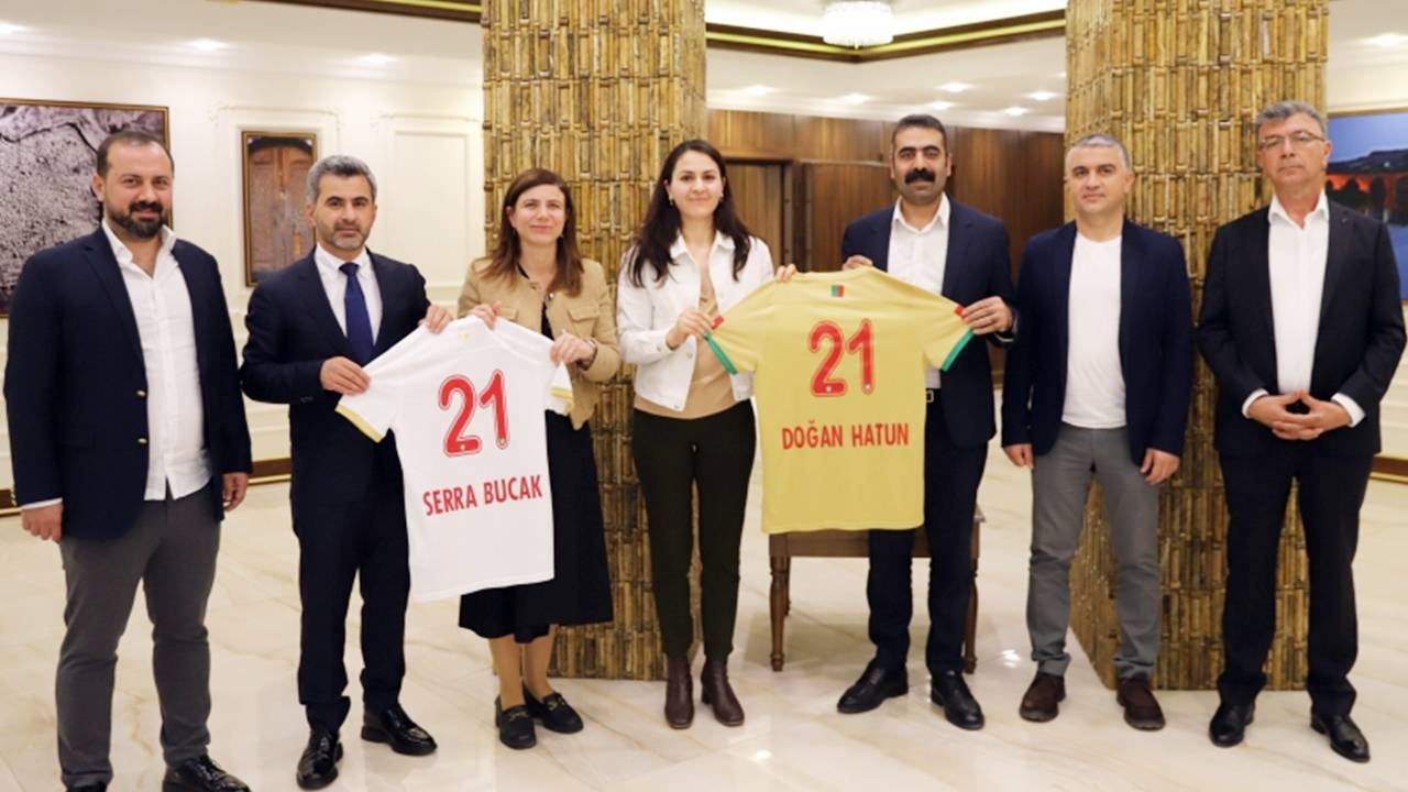 Amedspor başkanından Büyükşehir’e ziyaret