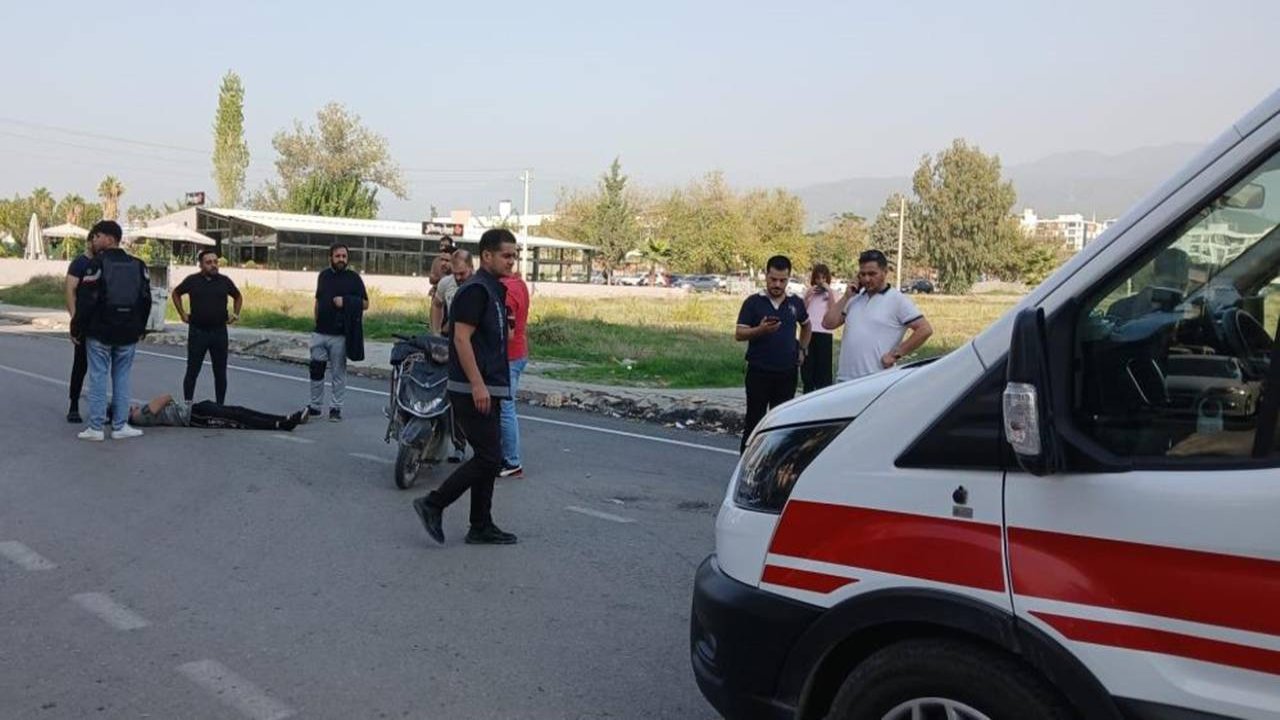 Hatay’da motosikletler çarpıştı: Sürücüler yaralandı