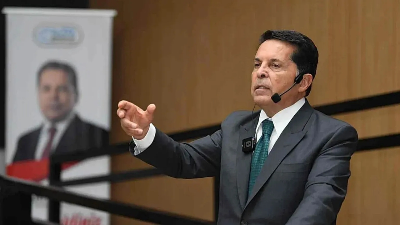 Tahliye edilen Ahmet Özer süreç hakkında konuştu