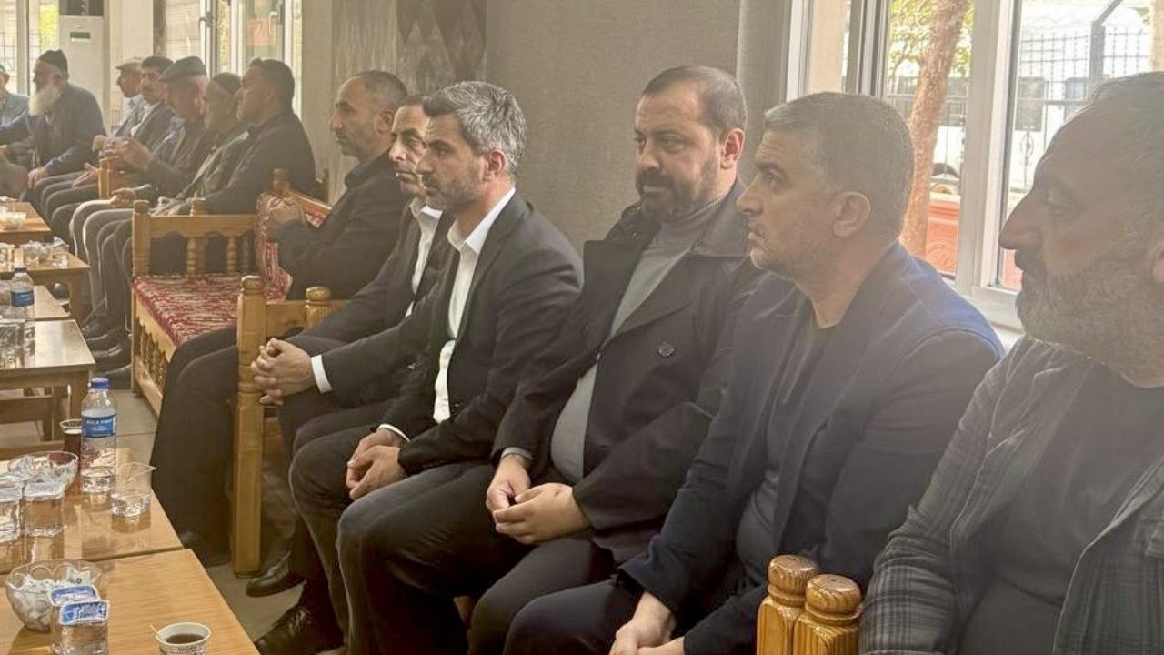 Amedspor’dan Kulp’ta yaşamını yitiren işçilerin ailelerine ziyaret