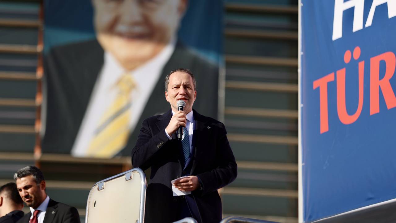 Erbakan iktidar vaatlerini sıraladı: 50 yıllık kefil gösterdi