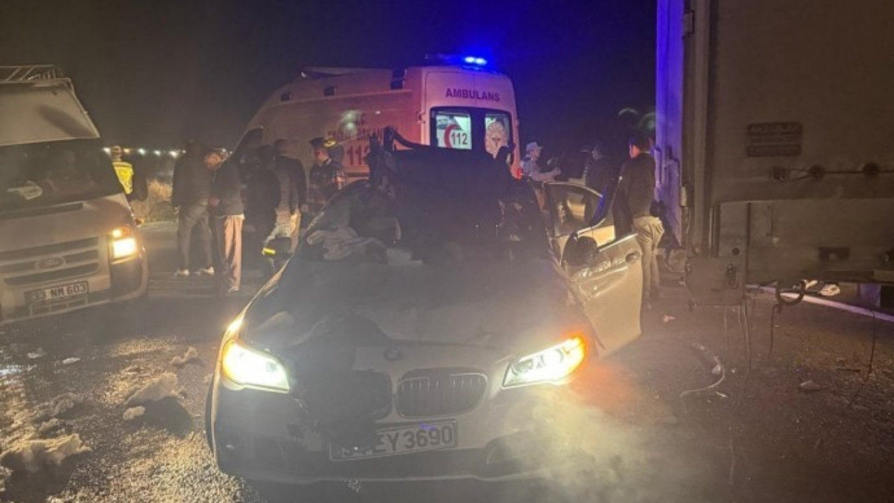 Diyarbakır-Silvan yolunda kaza: 2’si ağır, 3 yaralı