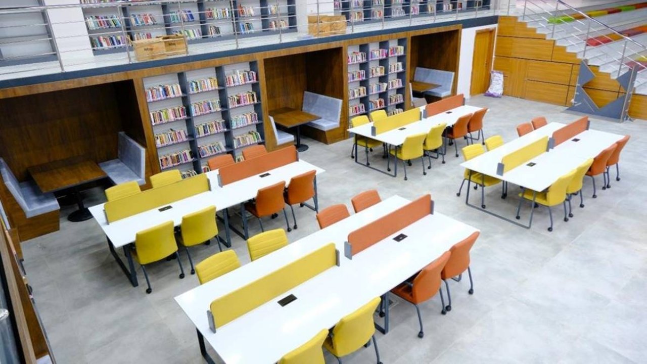 Patnos İlçe Halk Kütüphanesi açılışa hazırlanıyor