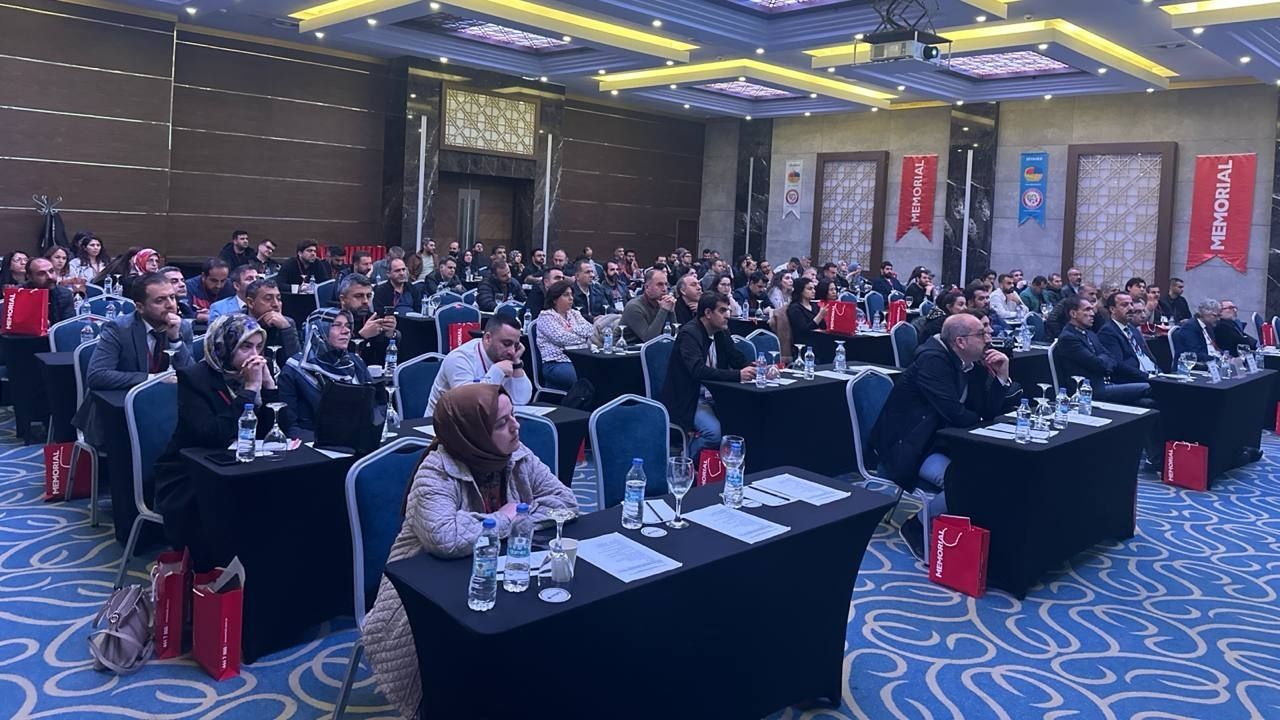 Diyarbakır’da 160 aile hekimi bir araya geldi