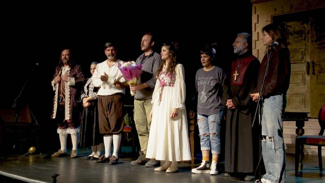 Diyarbakırlı oyuncular Ankara’da sahne aldı