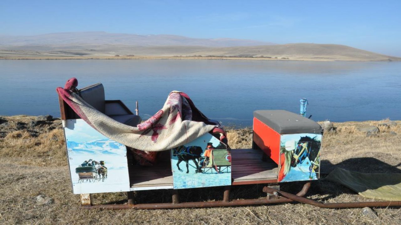 Kars: Çıldır Gölü dondu, atlı kızaklara son bir hafta