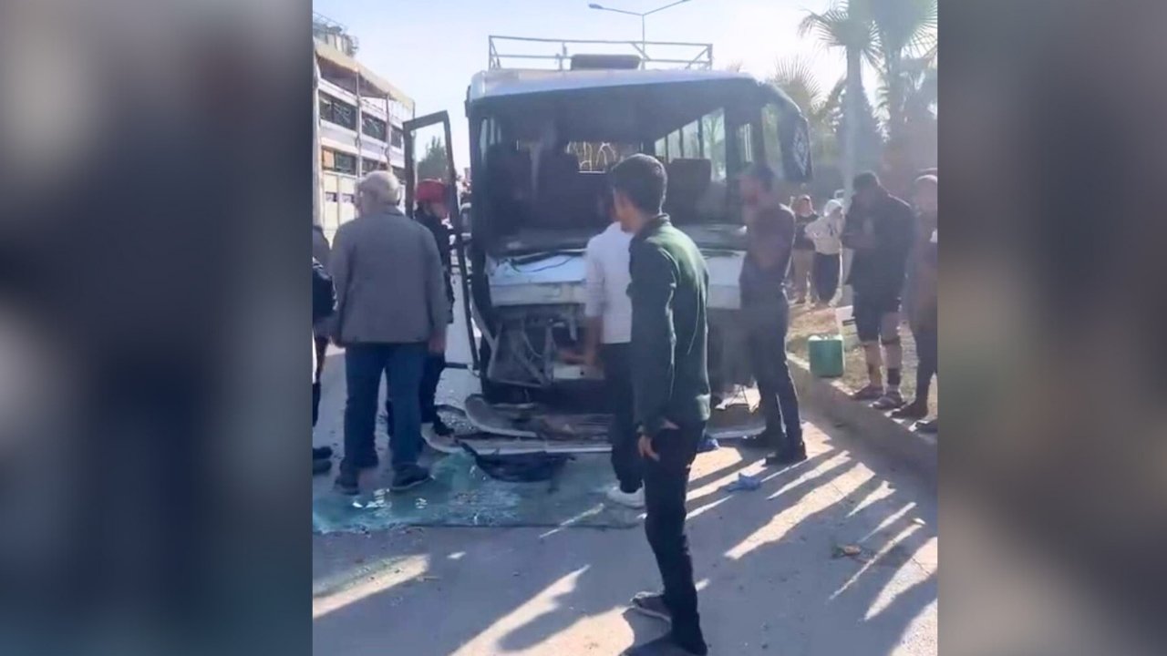 Adana’da işçi servisi kazası: 4 yaralı
