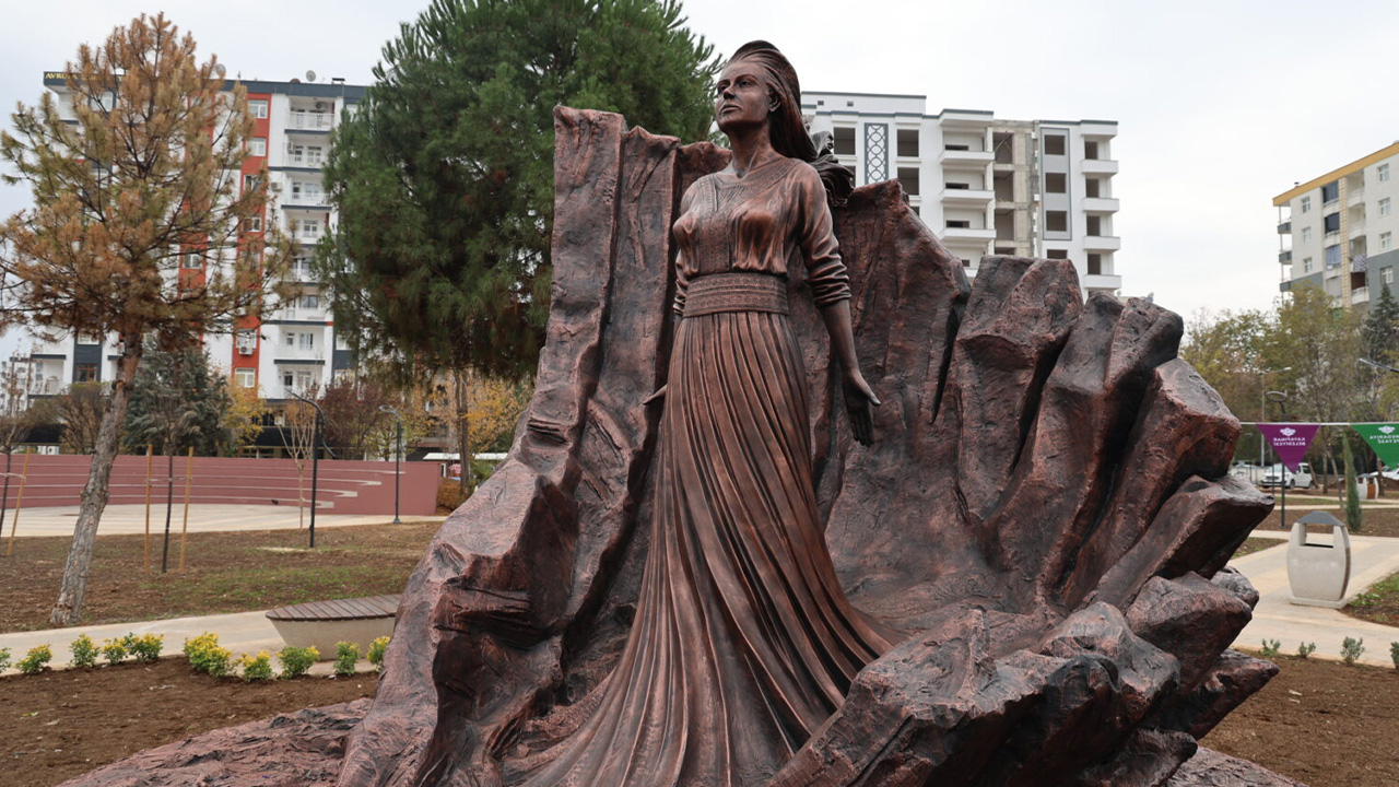 Kayapınar Belediyesi’nden ‘heykel’ açıklaması