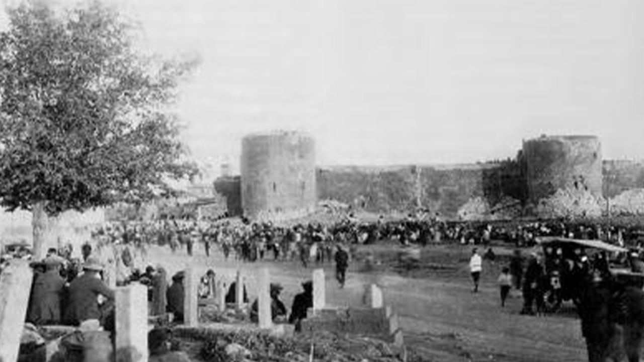 Yüzyıl önce Diyarbakır’da nüfus dağılımı: Kürtler, Ermeniler, Süryaniler…