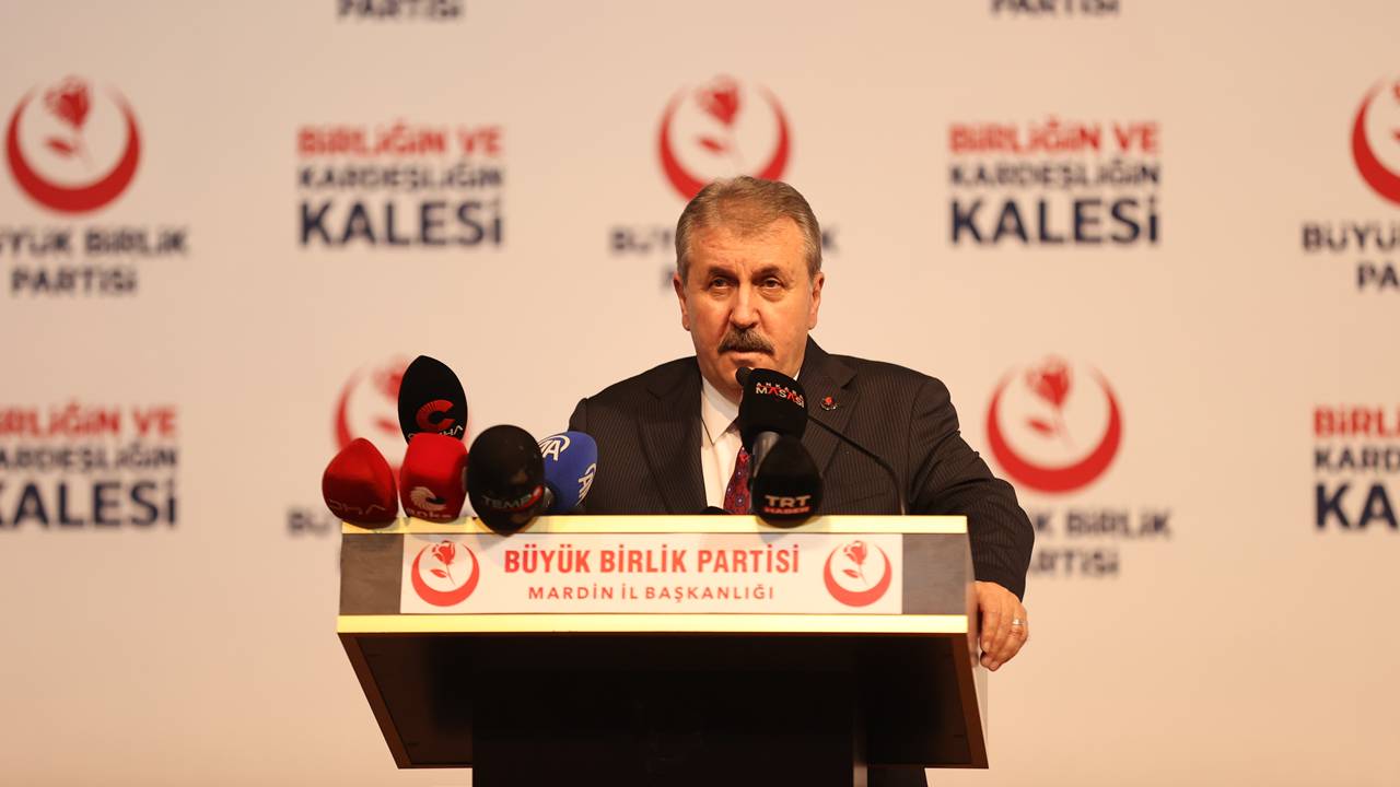 Destici Mardin’de konuştu: Koruculuk devam etsin