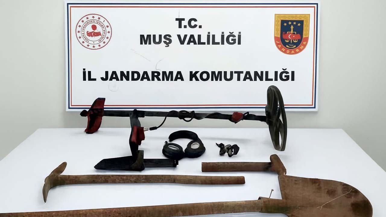 Muş’ta sit alanında kaçak kazı yapan 3 şahıs yakalandı