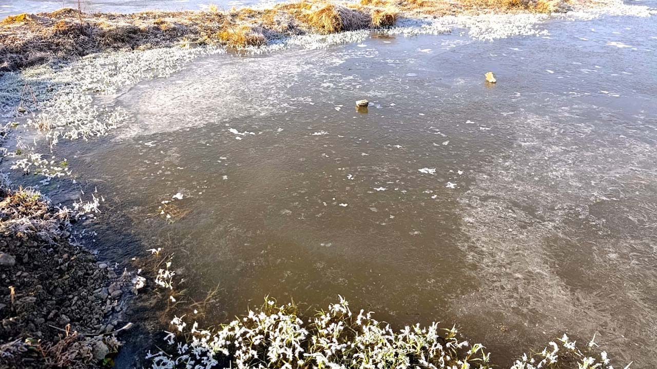 Kars’ta dondurucu soğuklar etkili oldu