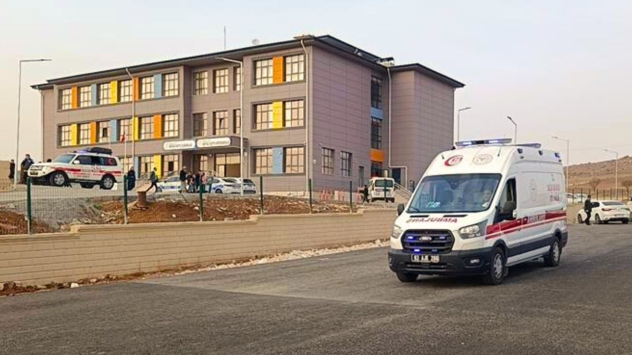 Şanlıurfa’da 25 öğrenci hastanelik oldu