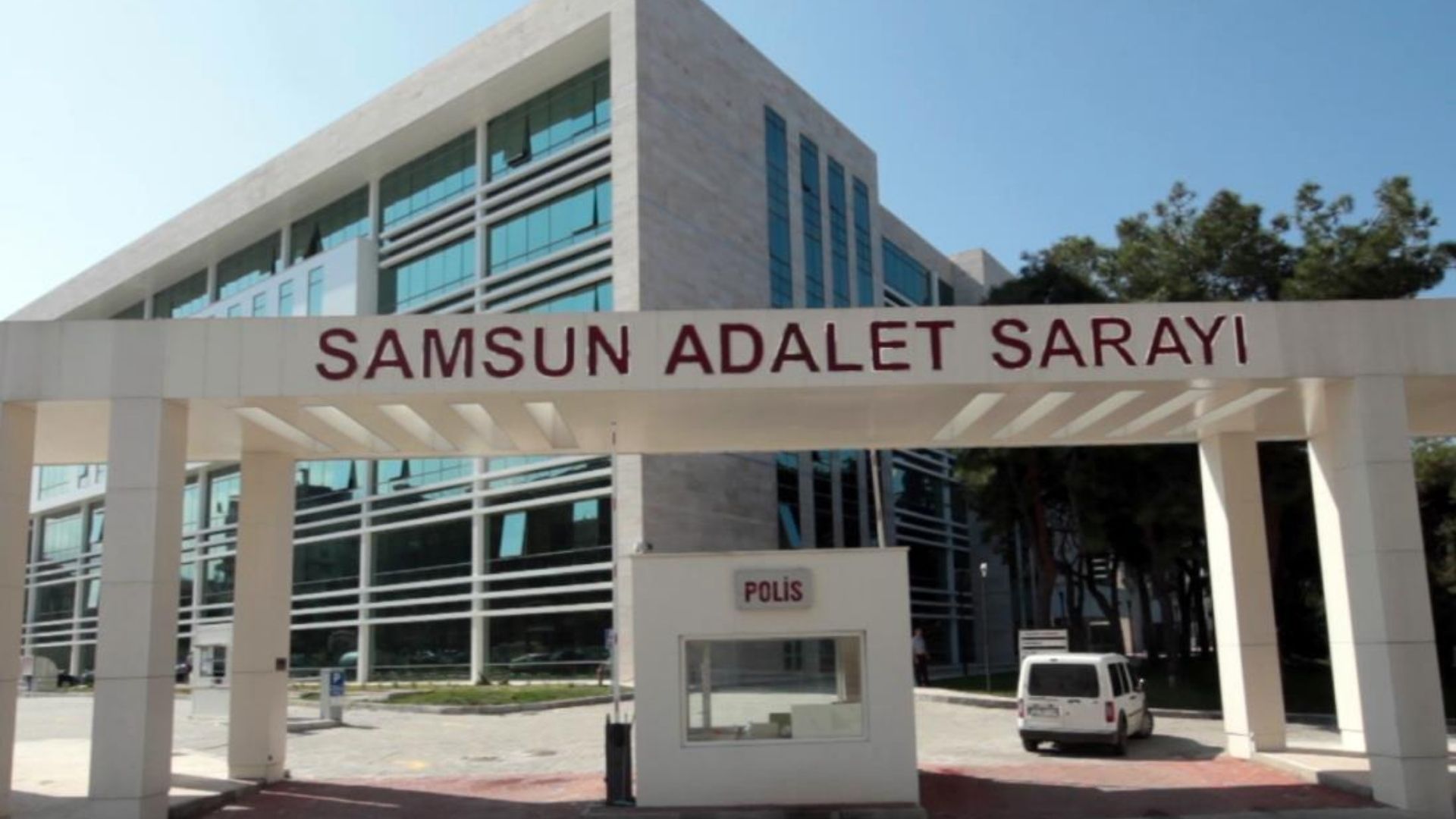 Üvey oğlunu öldürdü: Cezaevine gönderildi