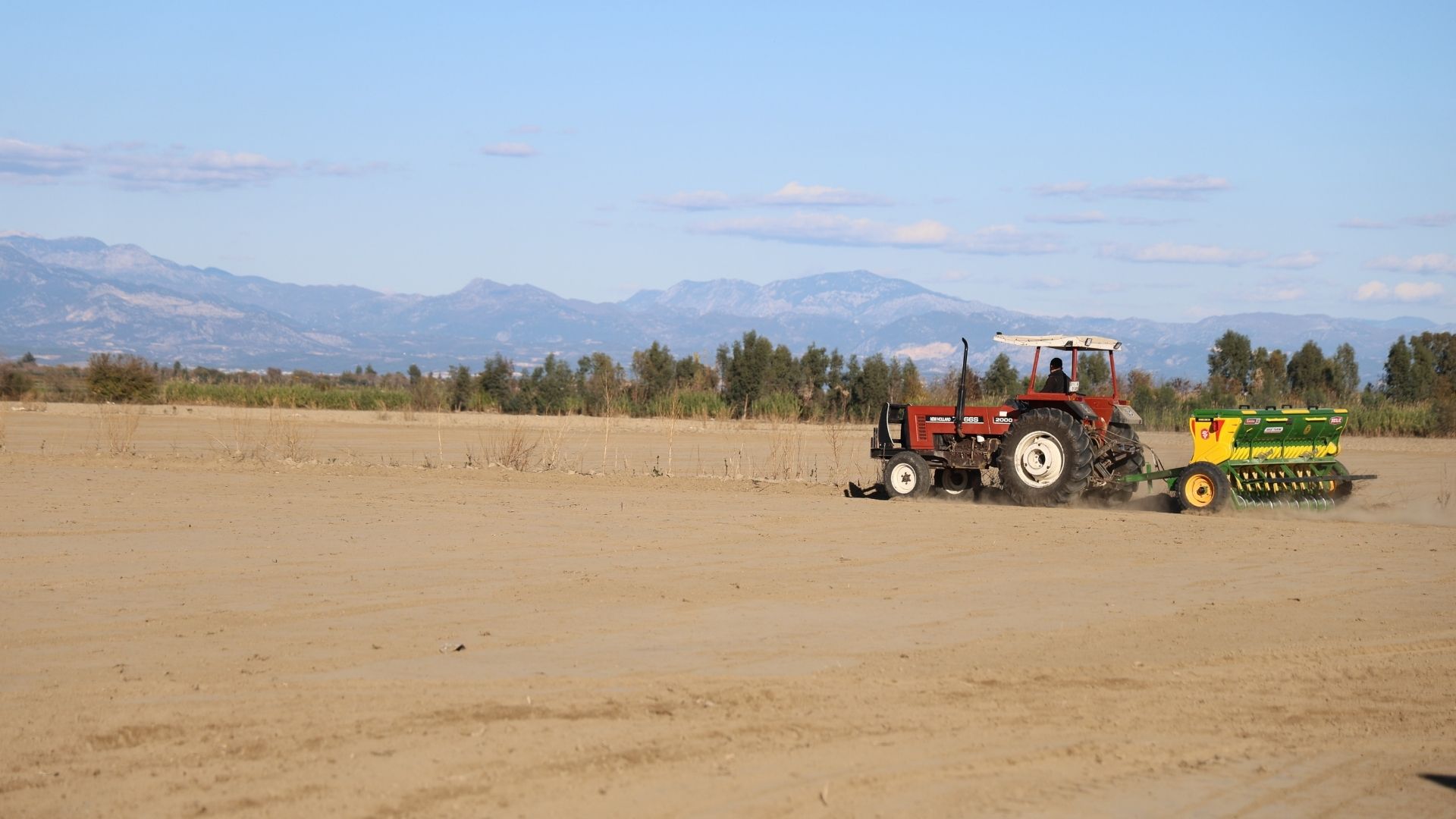 Adana’da buğday ekimi başladı